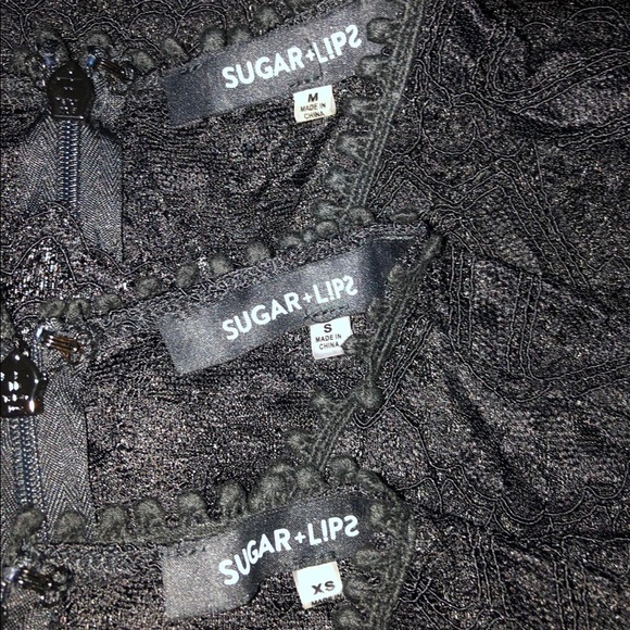 LALA LACE BODYCON DRESS - Picture 6 of 8